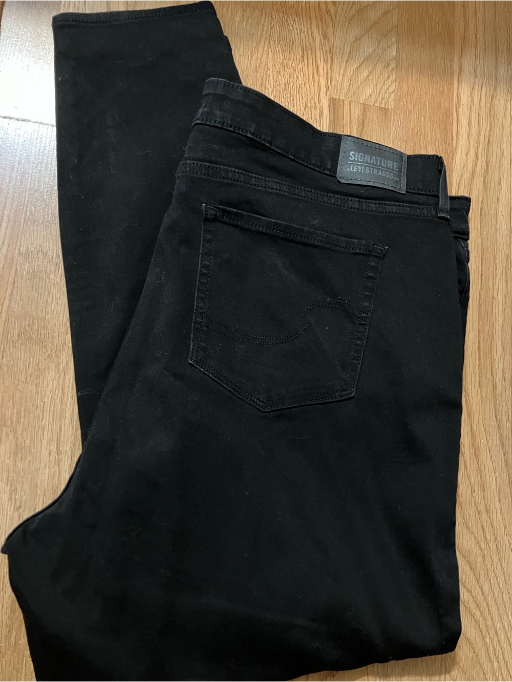Signature by Levi Strauss Men's Skinny Black Jeans